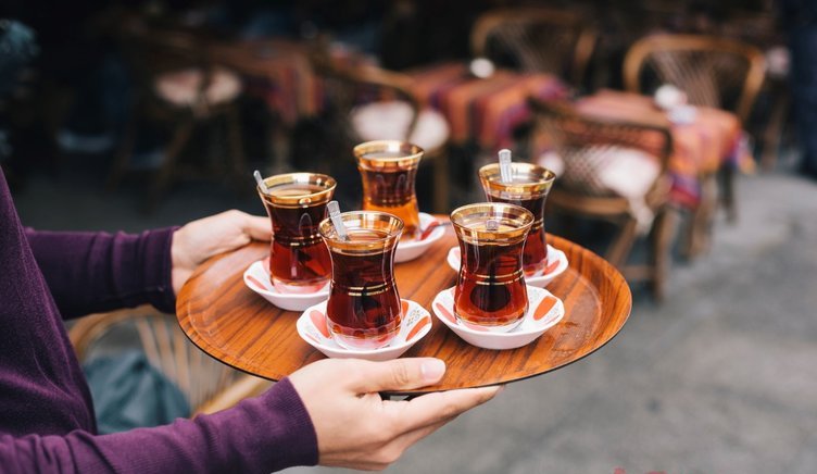 cayi-sehv-demleyende-bu-xestelikler-yaranir