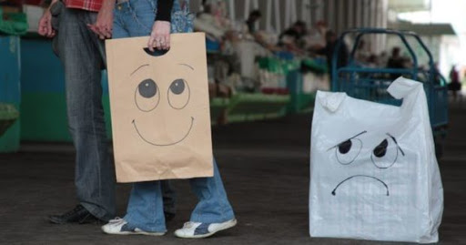 polietilen-torbalar-ve-plastik-stekanlarin-satisina-mehdudiyyet-qoyulacaq