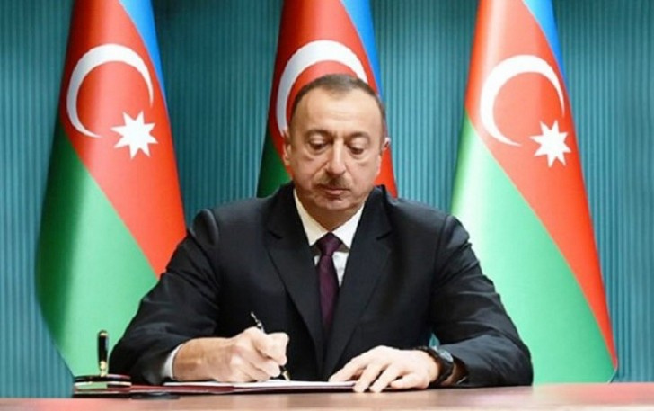 azerbaycanda-bu-qadinlara-fexri-adlar-verildi