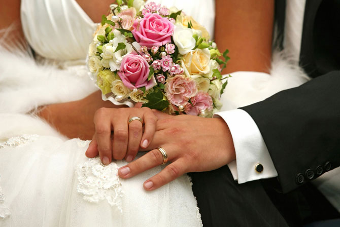 nikah-sehadetnamesinde-evlenen-sexslerin-qohumluq-elaqeleri-qeyd-olunacaq