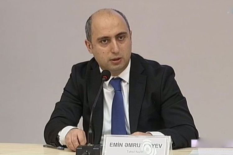 ovladini-rus-dilli-sinfe-qoymaq-isteyen-valideynlere-tovsiye