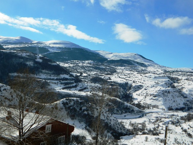 bazar-gunune-olan-hava-haqda