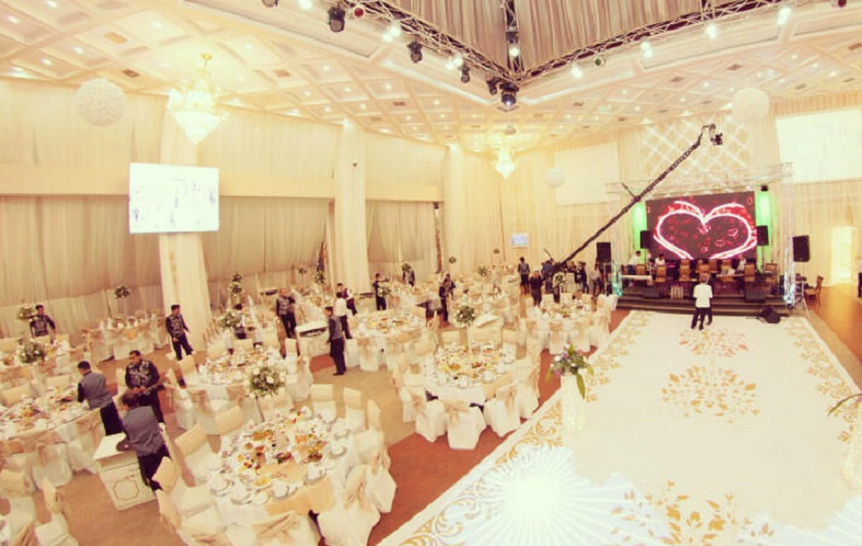bezi-restoran-ve-sadliq-evlerinden-teqdirelayiq-addim