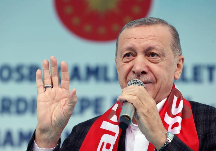 erdogan-en-cox-hansi-seriallara-baxir