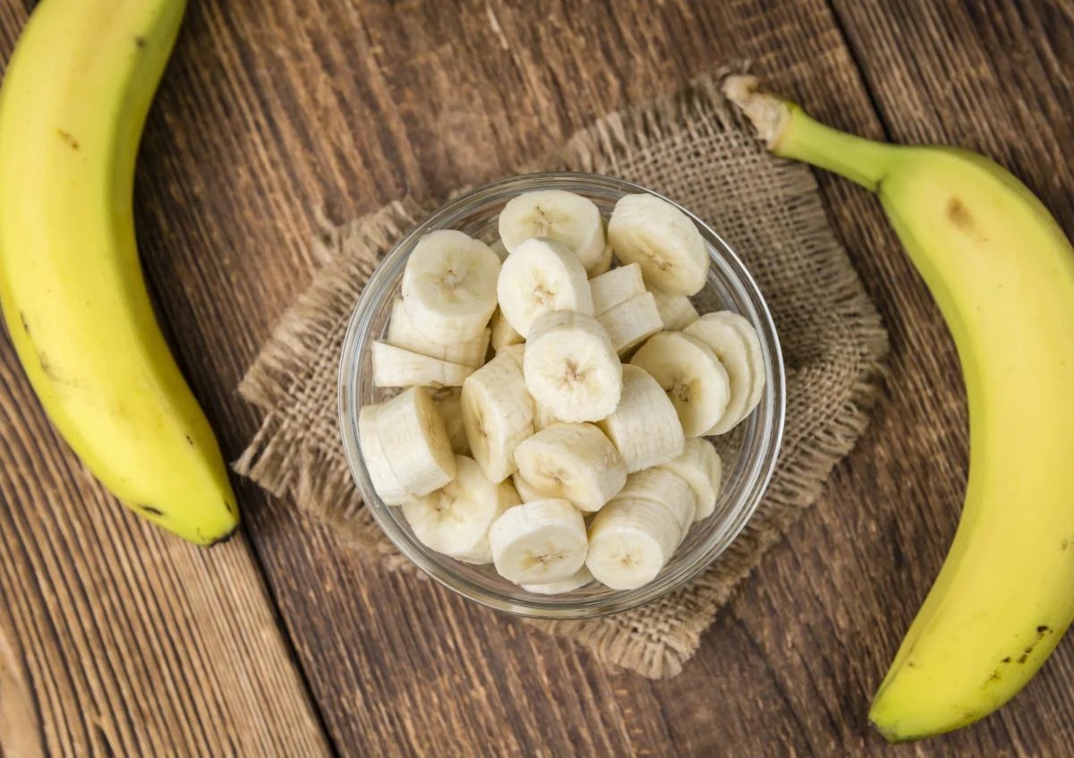 bu-qidalari-bananla-birlikde-yemek-olmaz