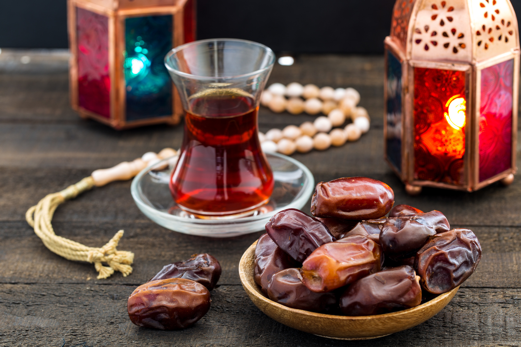 ramazan-ayinin-on-altinci-gununun-imsak-iftar-ve-namaz-vaxtlari