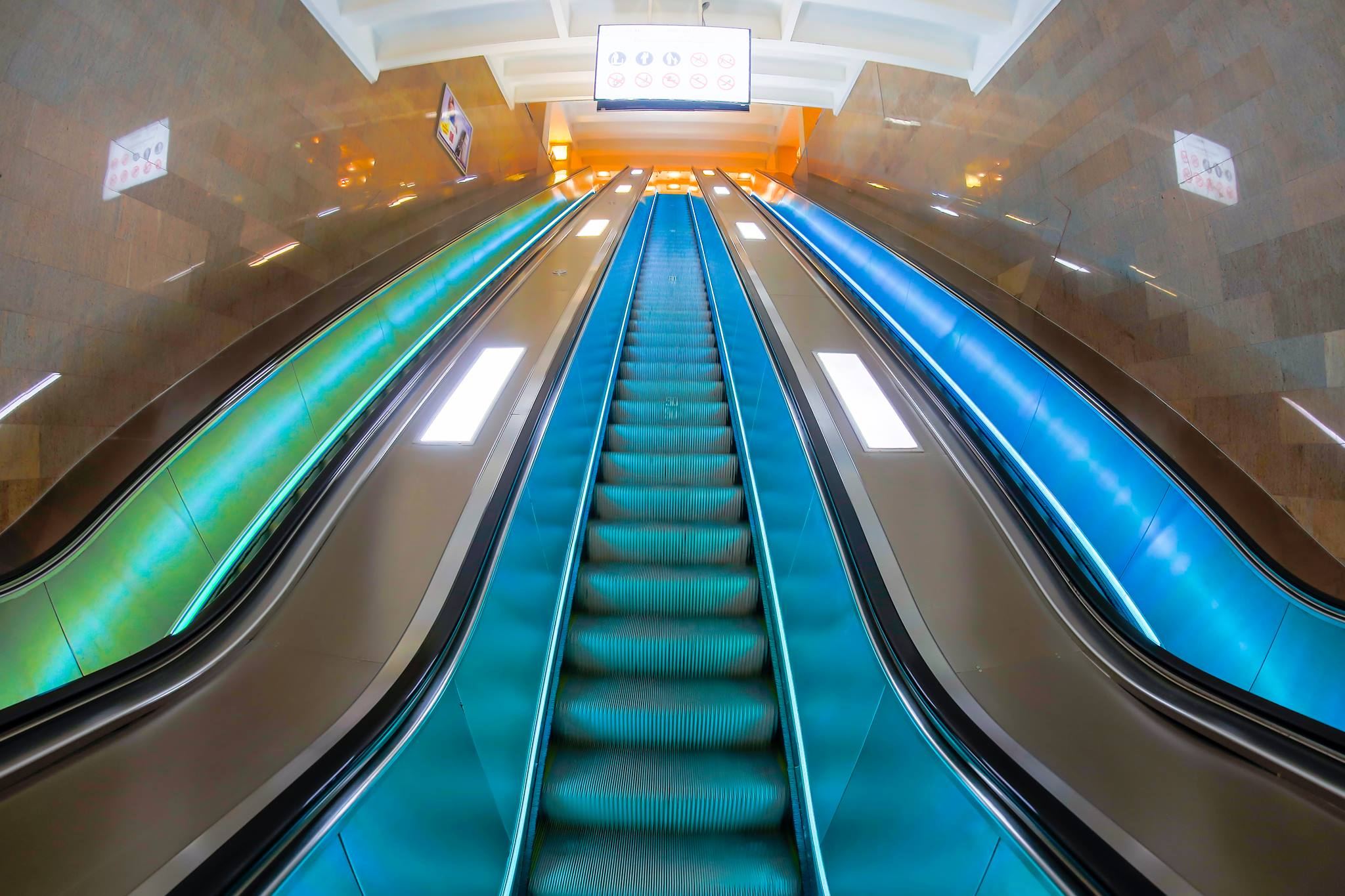 baki-metropoliteni-usaqlara-surpriz-edecek