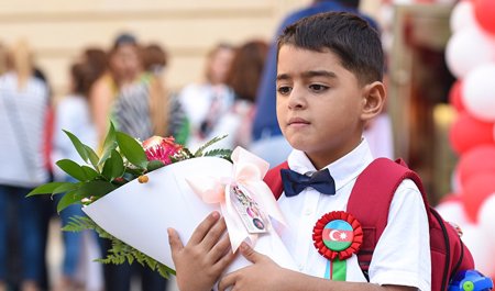 tehsil-nazirliyi-i-sinfe-sagird-qebulunun-vaxtini-aciqladi