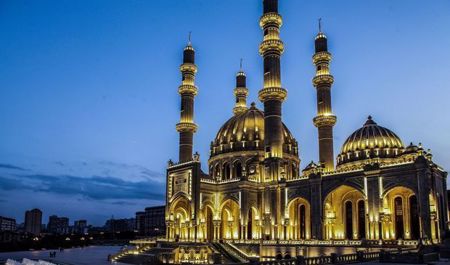 azerbaycanda-ramazan-tetili-baslayir