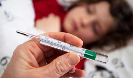 azerbaycanda-usaqlar-arasinda-yayilan-kutlevi-virus-nedir