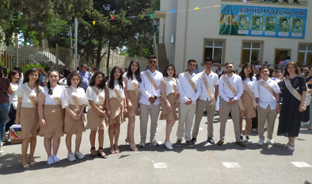 bir-sinfin-butun-sagirdleri-ali-mektebe-qebul-olub