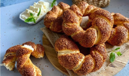ev-seraitinde-simit-hazirlamaq-qaydasi-1