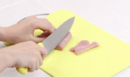 plastik-dograma-taxtalarindaki-hissecikler-qidalara-kecir