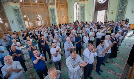 azerbaycanda-qurban-bayrami-namazinin-vaxti